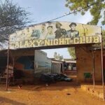 Ouagadougou : vaste opération policière dans un maquis, près de 300 femmes interpellées